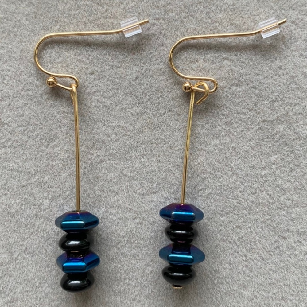 NWOT blue luster stone gold fish hook wire drop earrings.